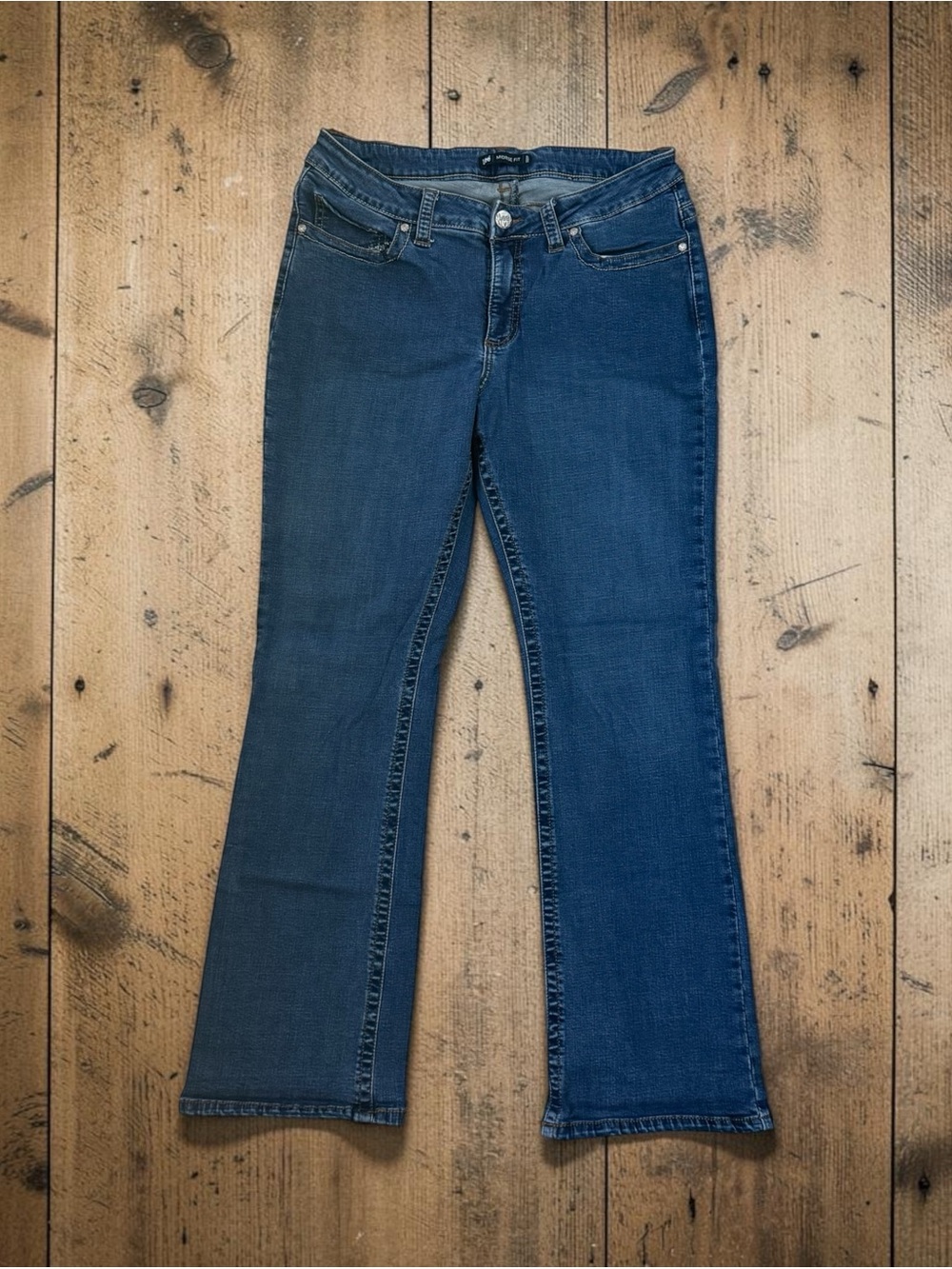 Lee Mid-Rise Jeans